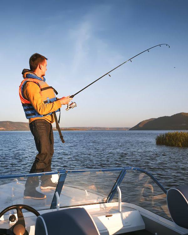 small boat lake fishing